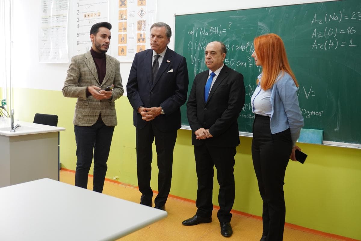 Донација на IT опрема за СУГС Шаип Јусуф во Шуто Оризари