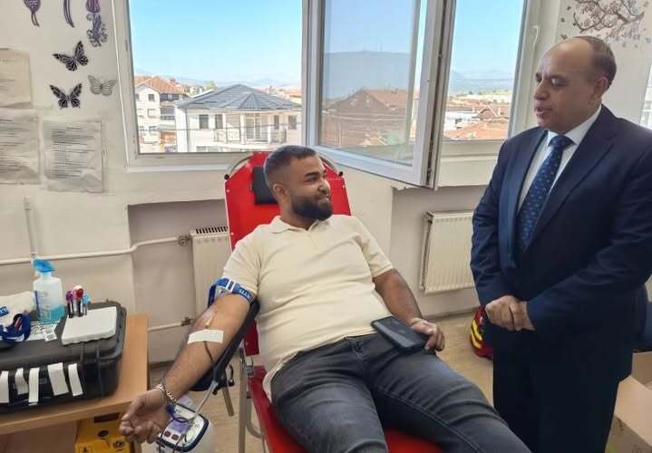 Крводарителска акција