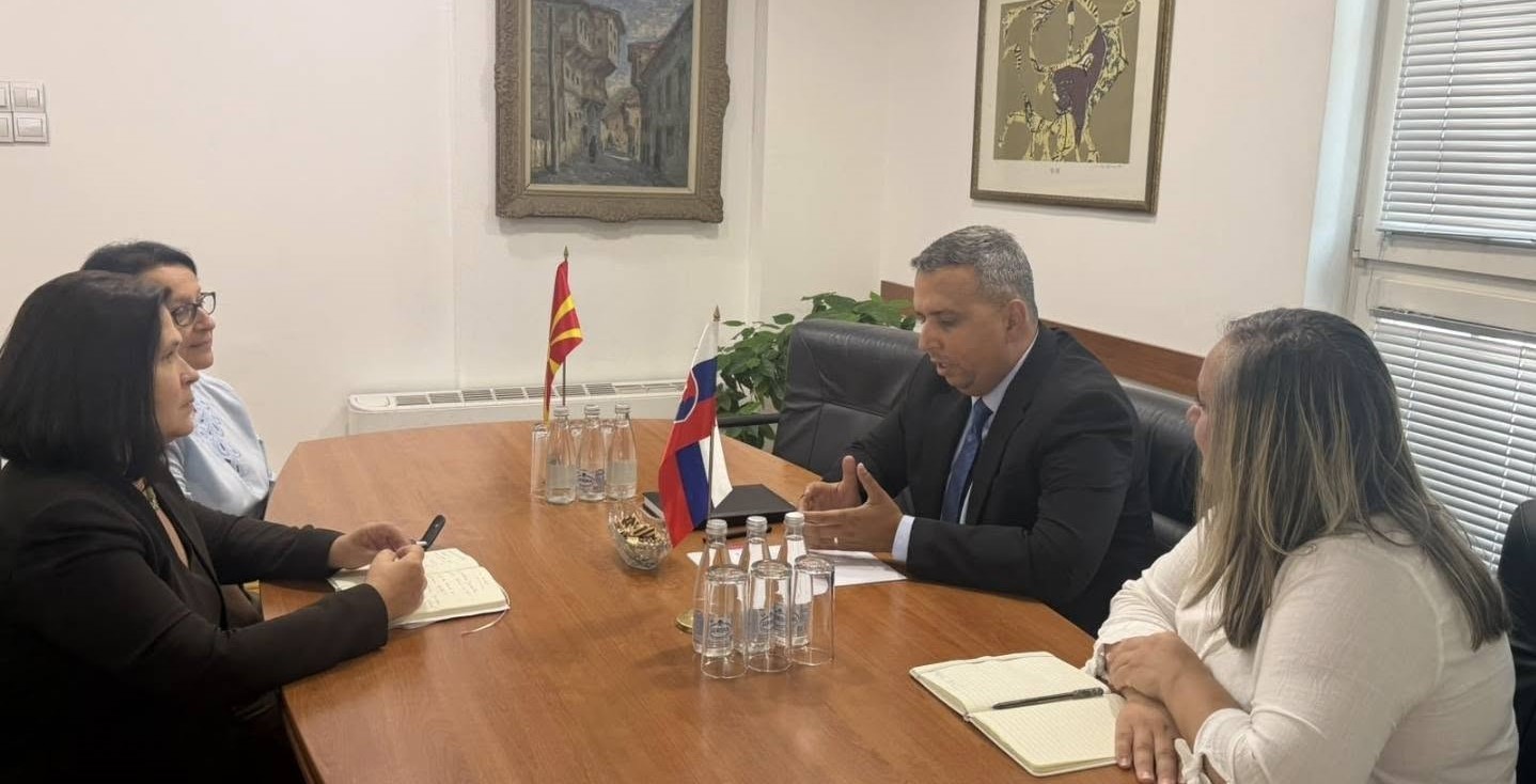 Средба со амбасадорката на Словачка